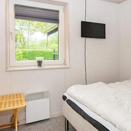6 Person Holiday Home In Hemmet *