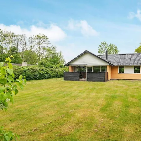 Holiday home 6 Person Holiday Home In Hemmet