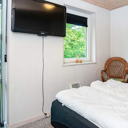 6 Person Holiday Home In Hemmet *